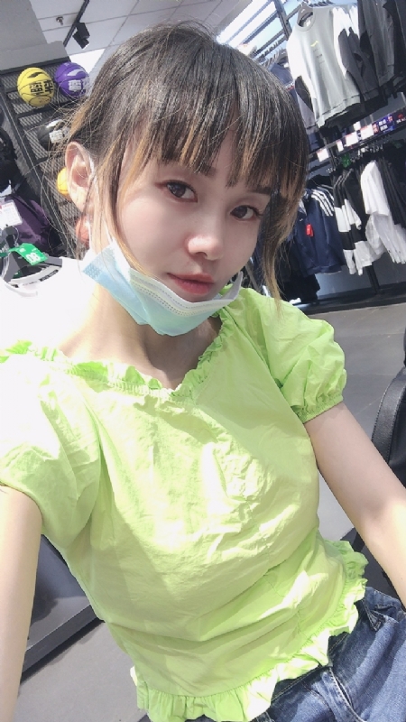 婀娜袅袅的第一张照片--河南红颜知己交友网